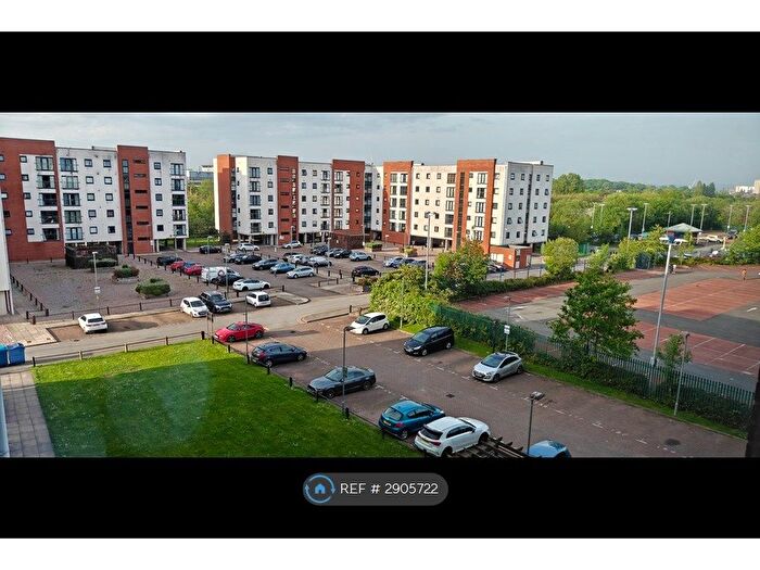 2 Bedroom Flat To Rent In Ladywell Point, Salford, M50