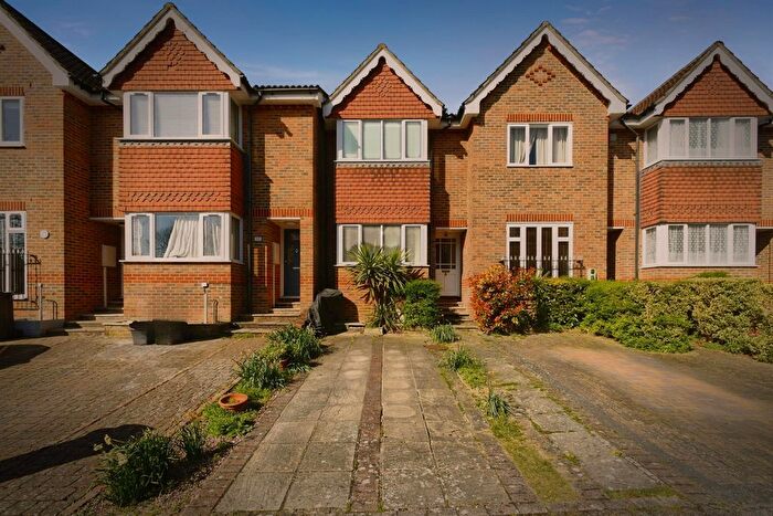 3 Bedroom Terraced House For Sale In The Mews, Brighton, BN1