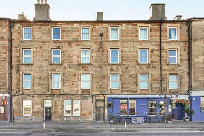 1 Bedroom Flat For Sale In Dundee Street, Edinburgh, EH11