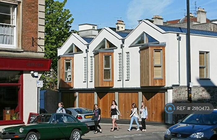 1 Bedroom Flat To Rent In Ralph Mews, Bristol, BS2