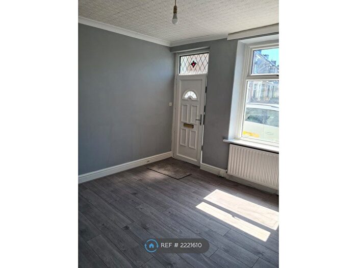 2 Bedroom End Of Terrace House To Rent In Graham Street, Padiham, Burnley, BB12