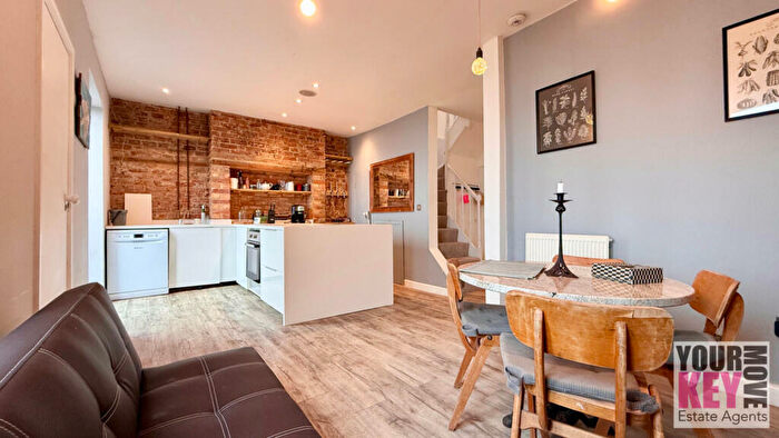 3 Bedroom Apartment For Sale In Sandgate High Street, Sandgate, Kent, CT20