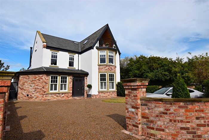 5 Bedroom Detached House For Sale In Beaufront Terrace, West Boldon, NE36