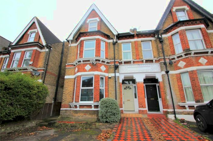 1 Bedroom Apartment To Rent In Manor Road, Beckenham, BR3