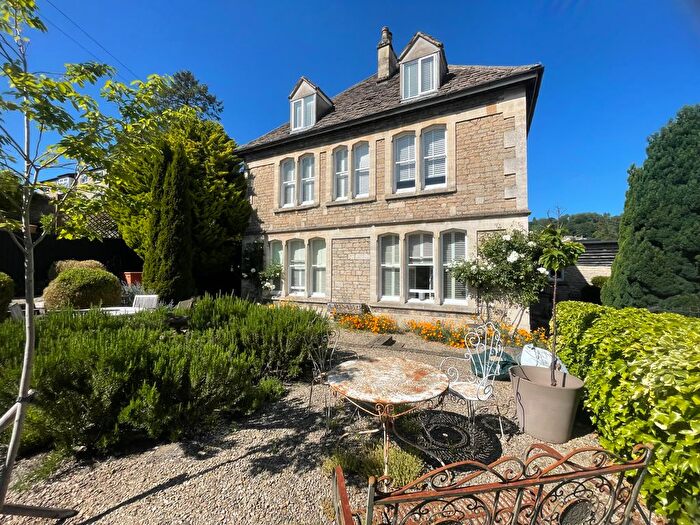 6 Bedroom Detached House For Sale In Cossack Square, Nailsworth, GL6