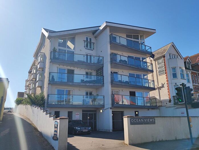 1 Bedroom Flat To Rent In Ocean Views, Overlooking Newquay Bay, TR7