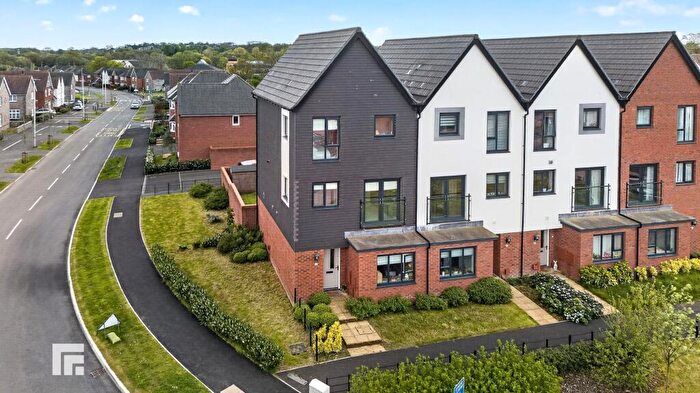 4 Bedroom Town House For Sale In Y Deri Duon, Lisvane, Cardiff, CF14