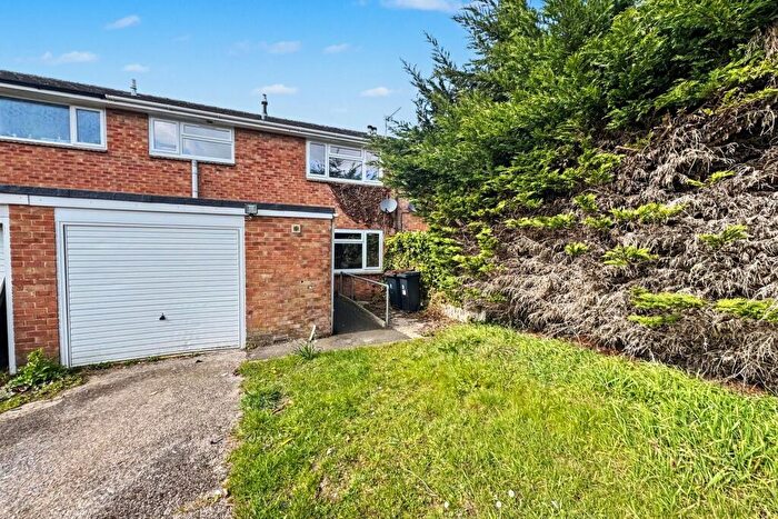 3 Bedroom Terraced House For Sale In Ferndown, BH22