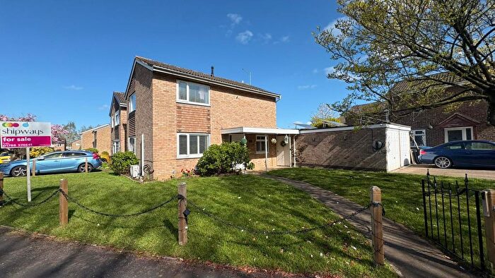 3 Bedroom Detached House For Sale In Ruskin Close, Rugby, CV22