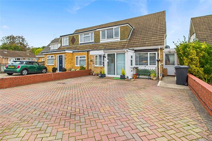 4 Bedroom Semi-detached House For Sale In St. James Close, Upper Stratton, Swindon, SN2