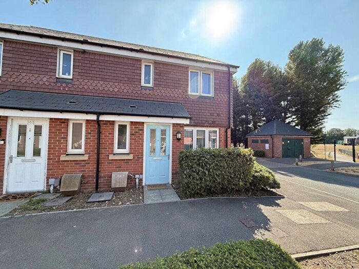 3 Bedroom Semi-Detached House For Sale In Lower Drayton Lane, Drayton, Portsmouth, PO6