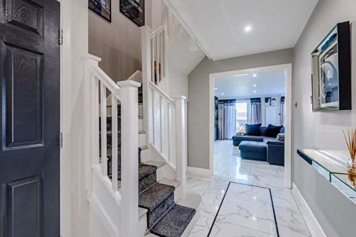 3 Bedroom Flat To Rent In Navagation Street, Birmingham, B1