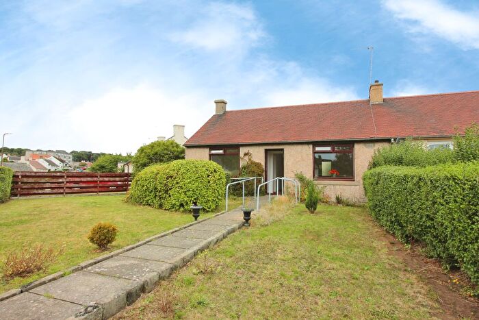 2 Bedroom Semi-Detached Bungalow To Rent In Summerfield Road, Dunbar, EH42