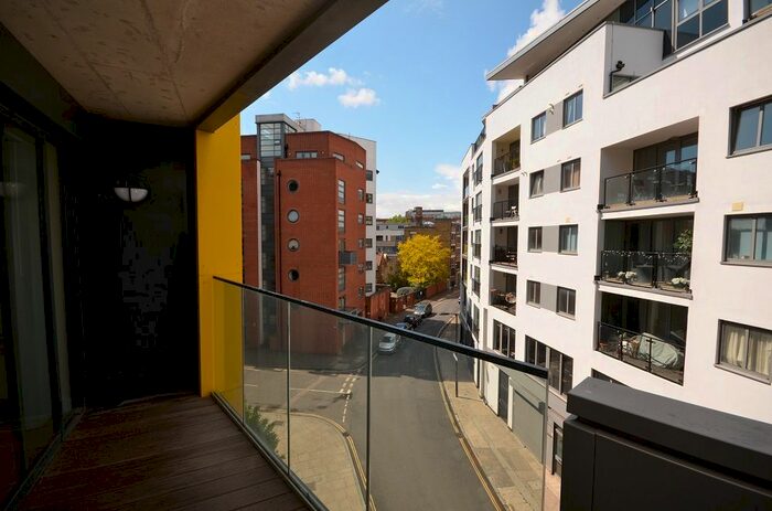 1 Bedroom Flat To Rent In Arc House, Tanner Street, London, SE1