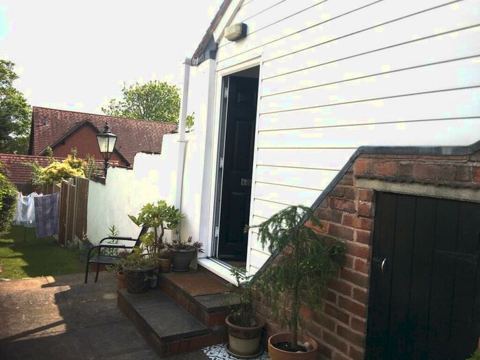 2 Bedroom Apartment To Rent In Lichfield Road, Sutton Coldfield, B74