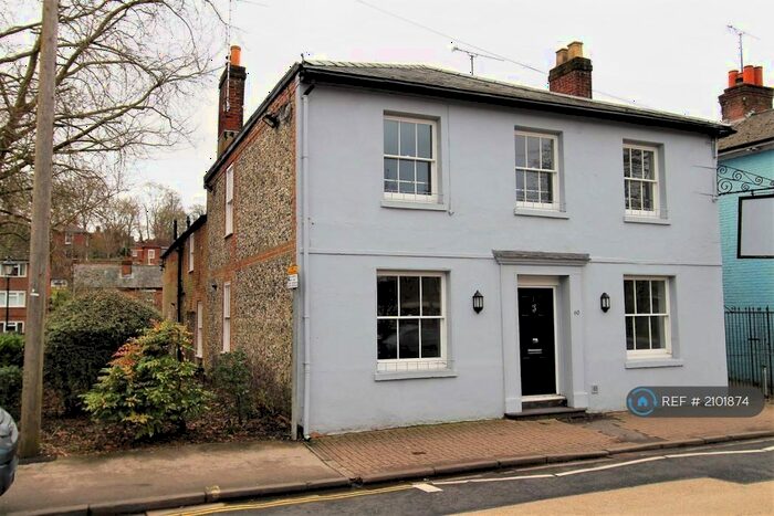 2 Bedroom Flat To Rent In Eastgate Street, Winchester, SO23