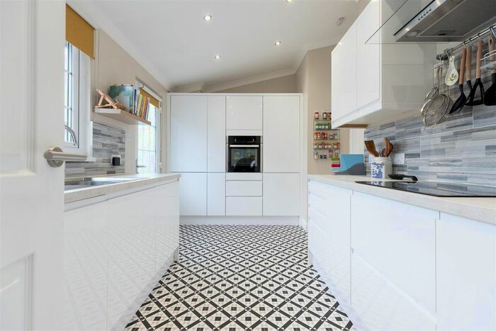 2 Bedroom Property For Sale In Burnbank Park, Carsie, Blairgowrie, PH10
