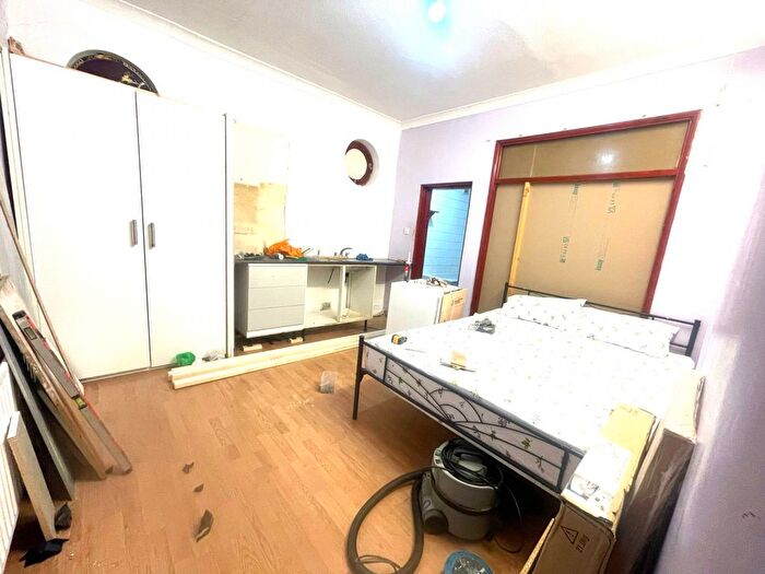 Studio To Rent In Ilford, IG3