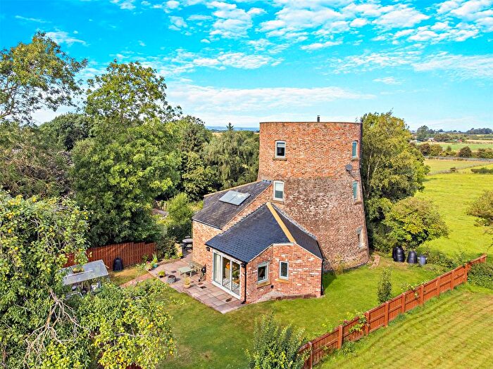 3 Bedroom Detached House For Sale In Water End, Brompton, Northallerton, North Yorkshire, DL6