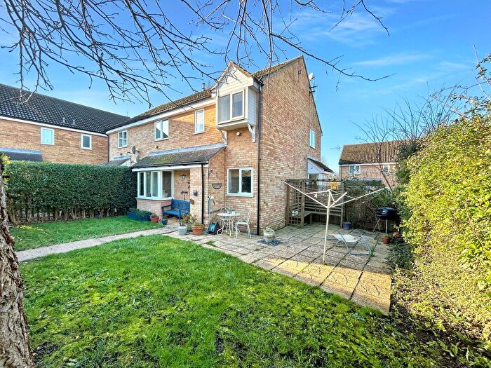 2 Bedroom End Of Terrace House For Sale In Cob Place, Godmanchester, Cambridgeshire., PE29