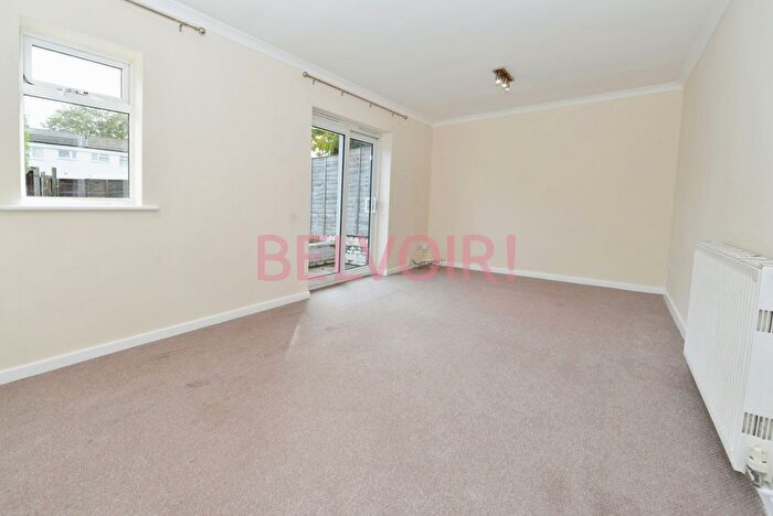 3 Bedroom Terraced House For Sale In Lewis Silkin Way, Southampton, SO16