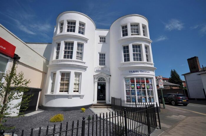 Studio To Rent In Marlowes, Hemel Hempstead, HP1