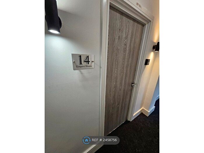 1 Bedroom Flat To Rent In Empire House, Bradford, BD1