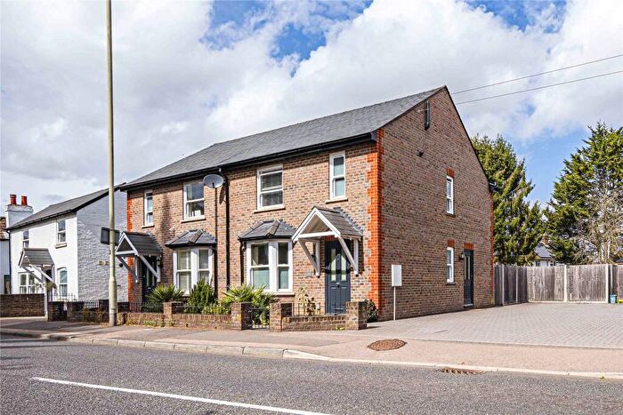 3 Bedroom Semi-Detached House For Sale In Leverstock Green Road, Leverstock Green, Hemel Hempstead, Hertfordshire, HP3
