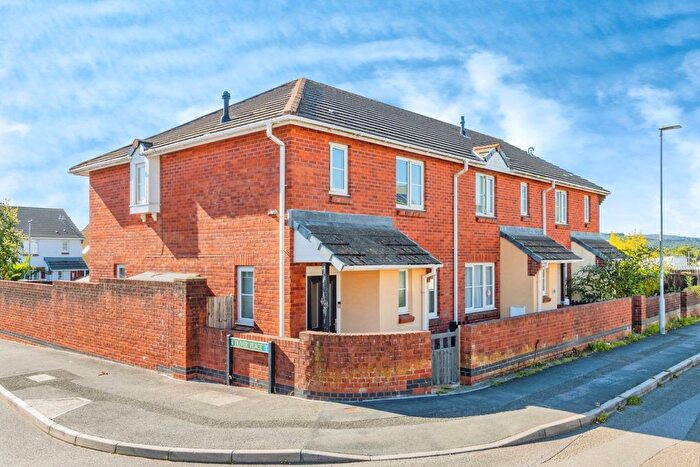 3 Bedroom End Of Terrace House For Sale In Oliver Place, Heathfield, Newton Abbot, Devon, TQ12
