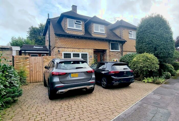 3 Bedroom Detached House To Rent In The Maultway, Camberley, GU15