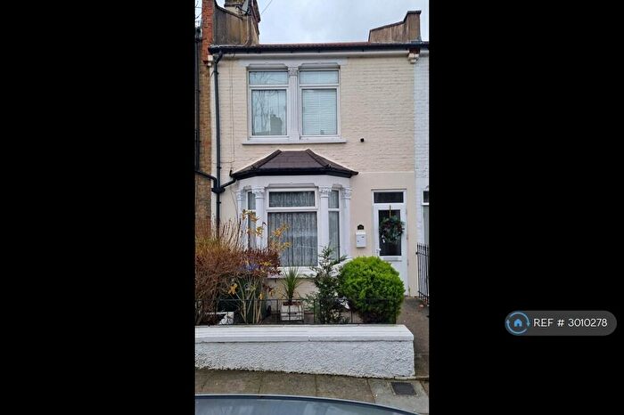 2 Bedroom Terraced House To Rent In Congress Road, London, SE2