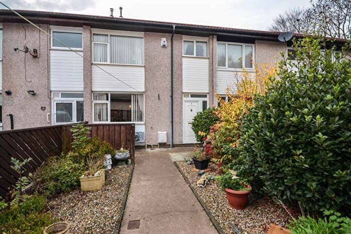 3 Bedroom Terraced House For Sale In Deepdale Gardens, Killingworth, NE12
