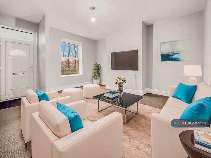 3 Bedroom Terraced House To Rent In Alma Street, Bacup, OL13