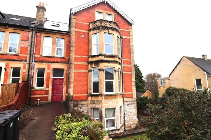 2 Bedroom Apartment To Rent In Newbridge Hill, Newbridge, Bath, BA1