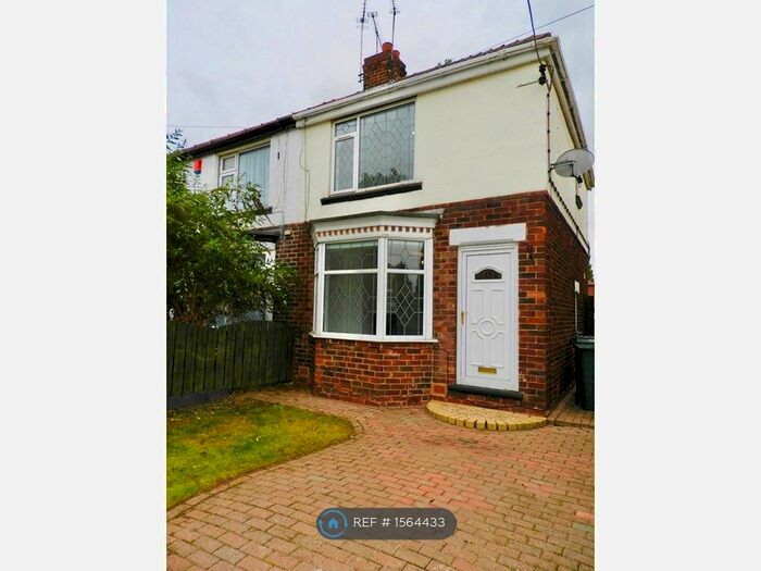 2 Bedroom Semi-Detached House To Rent In Shakespeare Avenue, Doncaster, DN5