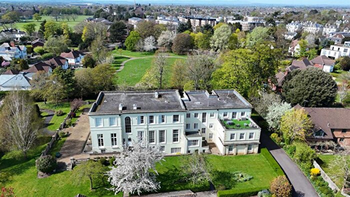2 Bedroom Flat For Sale In Hatherley Court Road, Cheltenham, GL51