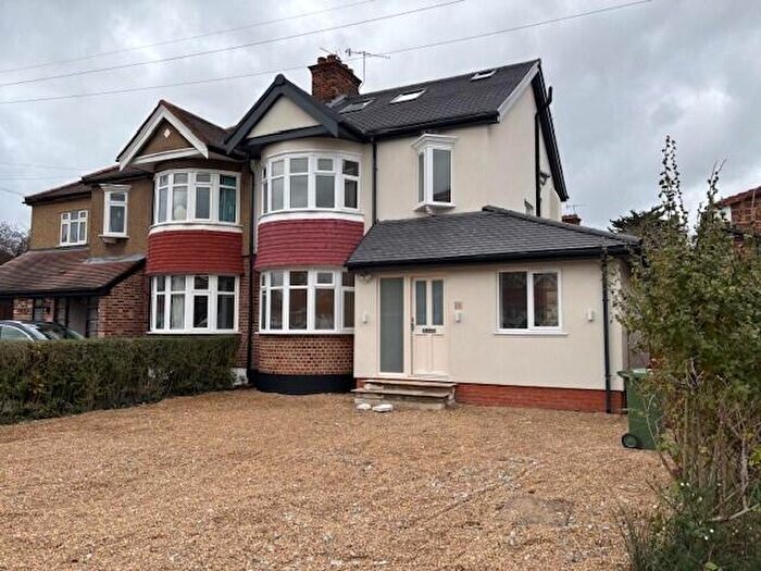 4 Bedroom Semi-Detached House For Sale In Elm Close, North Harrow, HA2