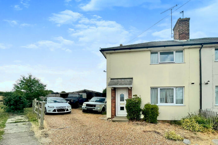 3 Bedroom Semi-Detached House For Sale In Witcham Road, Mepal, Ely, CB6