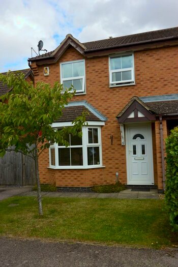 3 Bedroom Semi-Detached House To Rent In Aldwell Close, Wotton Fields, Northampton, Northants, NN4