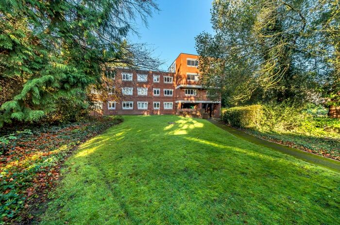 1 Bedroom Flat To Rent In Shortlands Road, Shortlands, Bromley, BR2