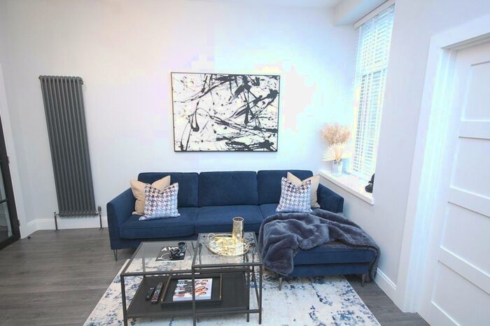 2 Bedroom Flat To Rent In Great Western Place, West End, Aberdeen, AB10