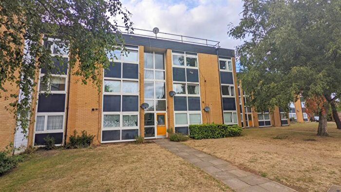 2 Bedroom Flat To Rent In St Pauls Place, Hatfield Road, St Albans, AL1