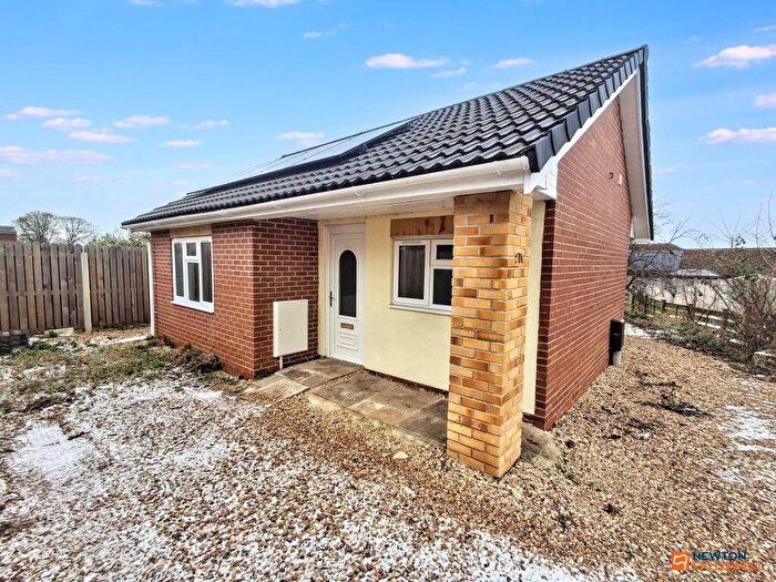 2 Bedroom Bungalow To Rent In Bourne Road, Corby Glen, Grantham, NG33