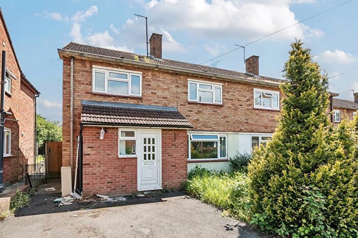 4 Bedroom Semi-Detached House To Rent In Stockleys Road, Headington, OX3