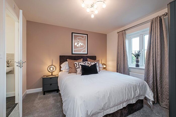 3 Bedroom House For Sale In Tansy Road, Priors Hall Park, Corby, NN17