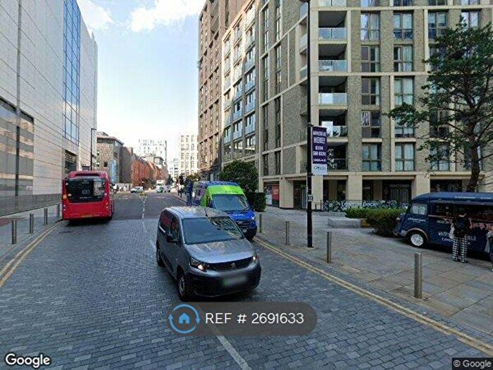 3 Bedroom Flat To Rent In Vaughan Way, London, E1W