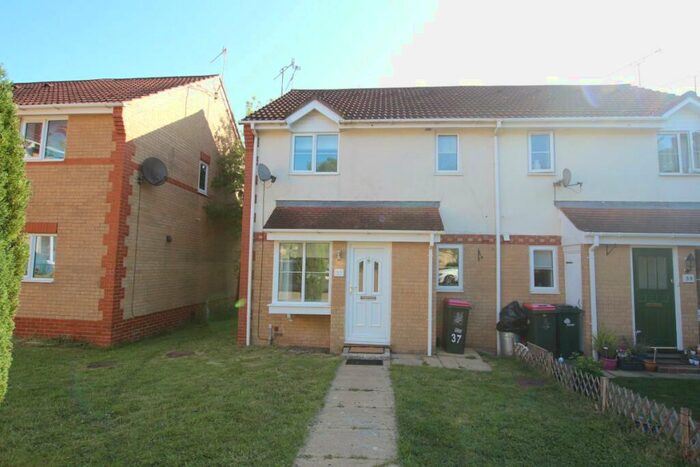 1 Bedroom Terraced House To Rent In Dakin Close, Crawley, RH10