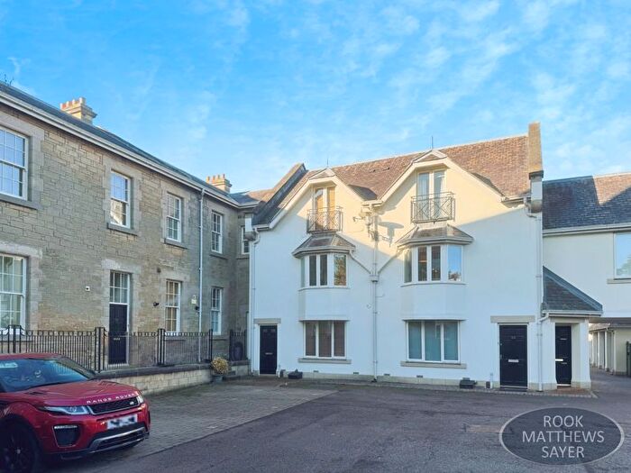 2 Bedroom Town House For Sale In Lanesborough Court, Newcastle Upon Tyne, NE3