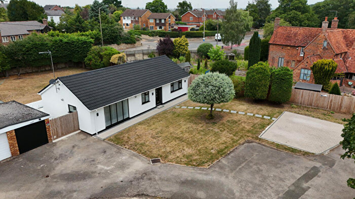 4 Bedroom Bungalow For Sale In Church Way, Stone, HP17