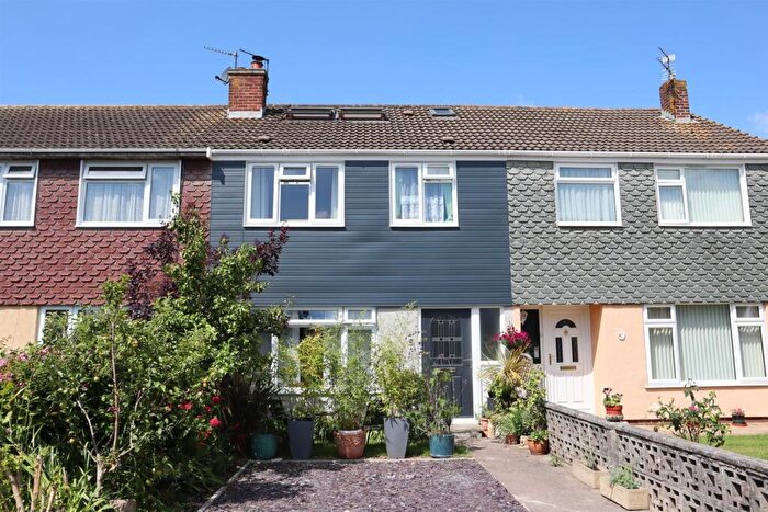 4 Bedroom House To Rent In Elmtree Road, Clevedon, BS21